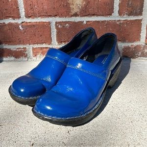 Blue Toby Born clogs